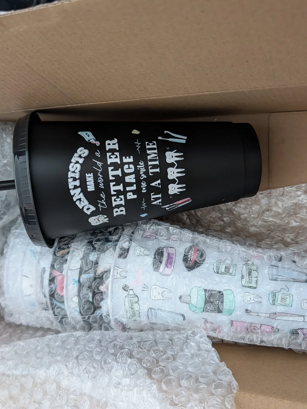 Dental-Themed Reusable Party Cups with Lids & Straws - White